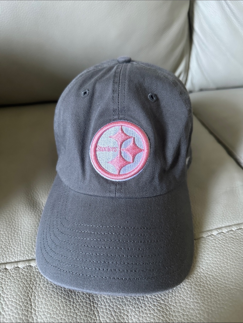 47 Brand Women’s Gray Pittsburgh Steelers Hat